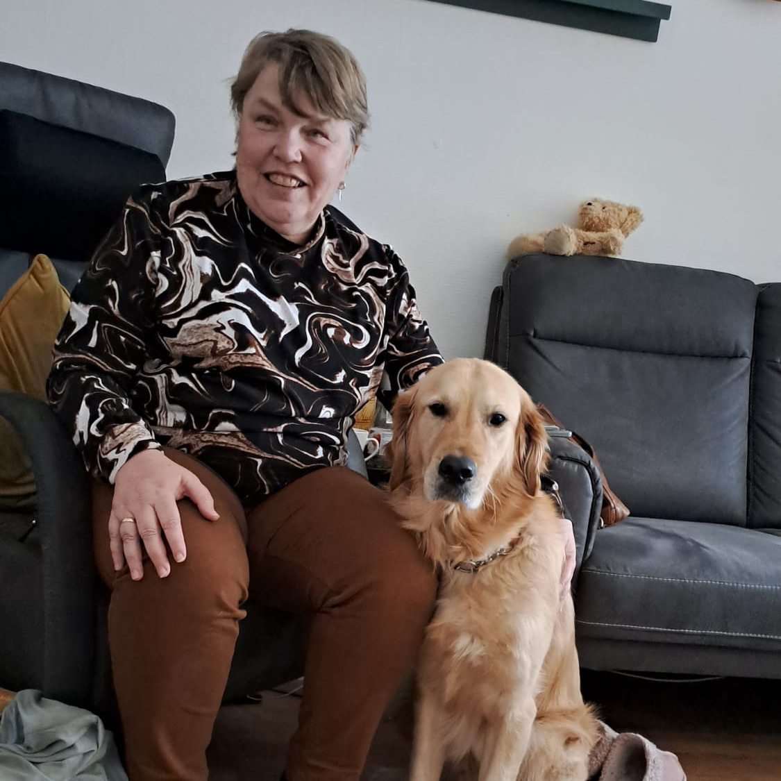 Foto Ellen met hond Sjef